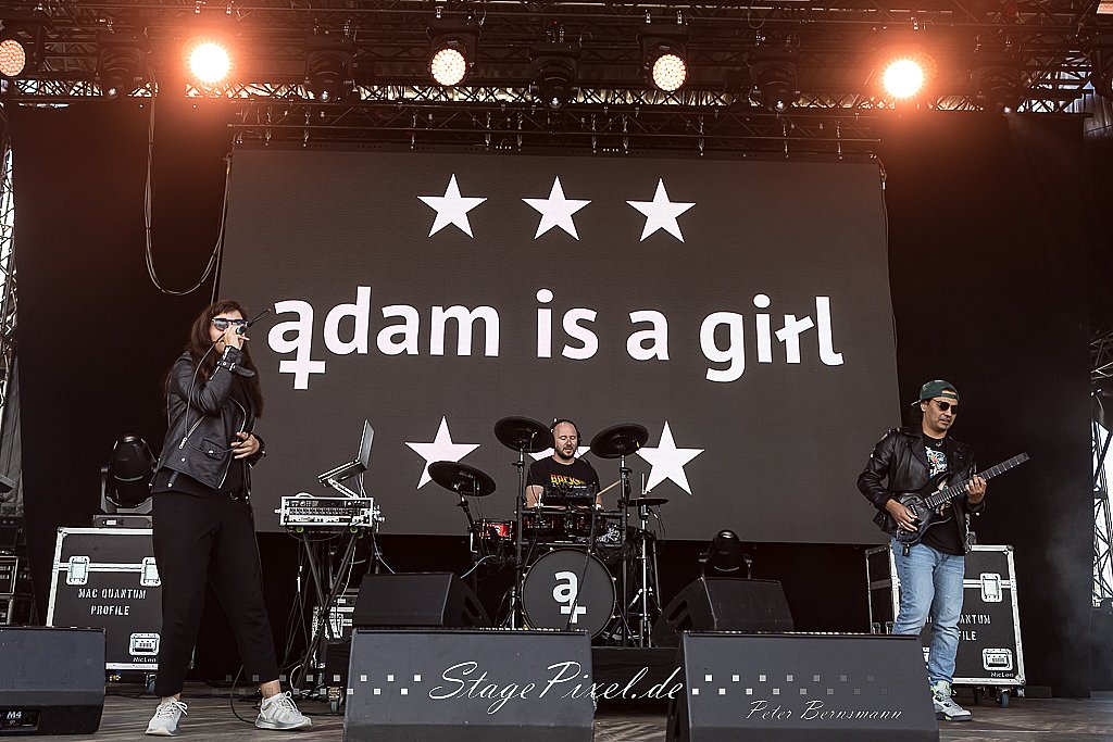 Adam Is A Girl (Mera Luna 2022)