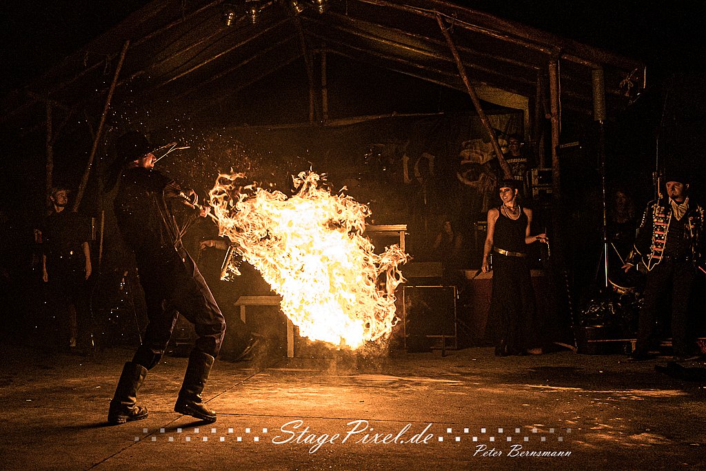 Feuershow Freitag (M'era Luna 2019)